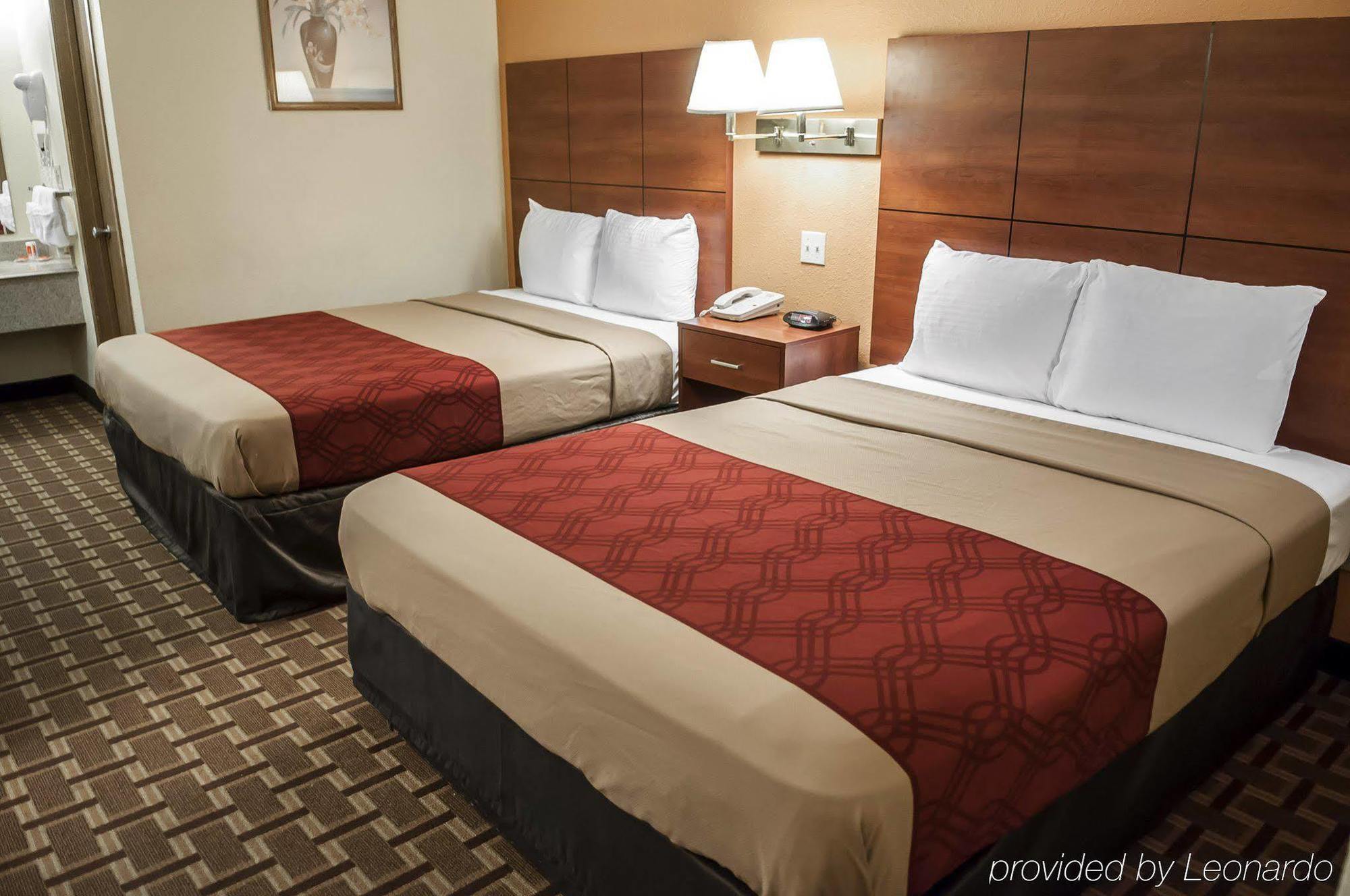 Econo Lodge Midtown Альбукерке Экстерьер фото