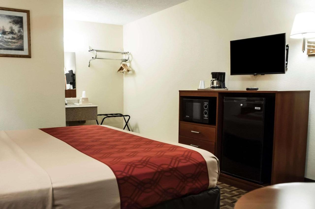 Econo Lodge Midtown Альбукерке Экстерьер фото