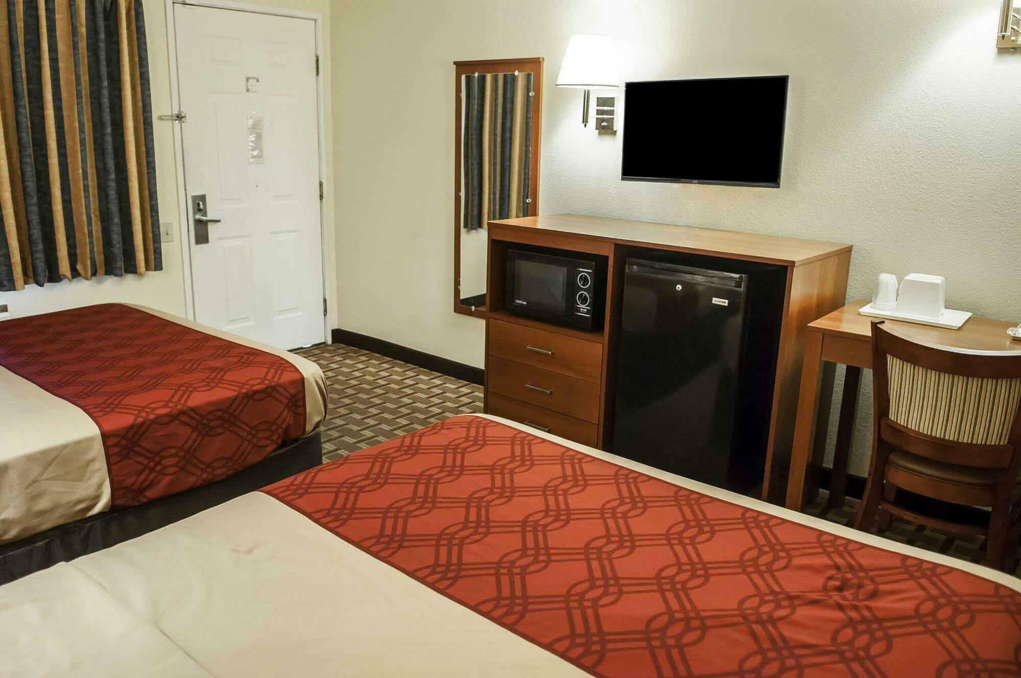 Econo Lodge Midtown Альбукерке Экстерьер фото